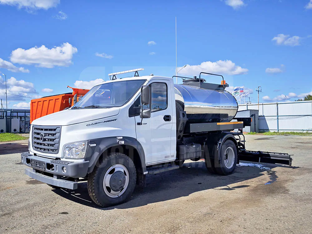 Купить Автогудронатор на шасси ГАЗ-NEXT C41R и другую технику, низкие цены и выгодные условия от компании РостТехМаш! Купить Автогудронатор на шасси ГАЗ-NEXT C41R и другую технику, низкие цены и выгодные условия от компании РостТехМаш!