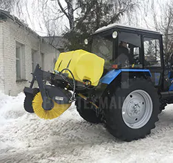 Купить Щетка коммунальная МК-7 с системой увлажнения и другое навесное оборудование для МТЗ по низкой цене и на выгодных условиях от компании РостТехМаш!