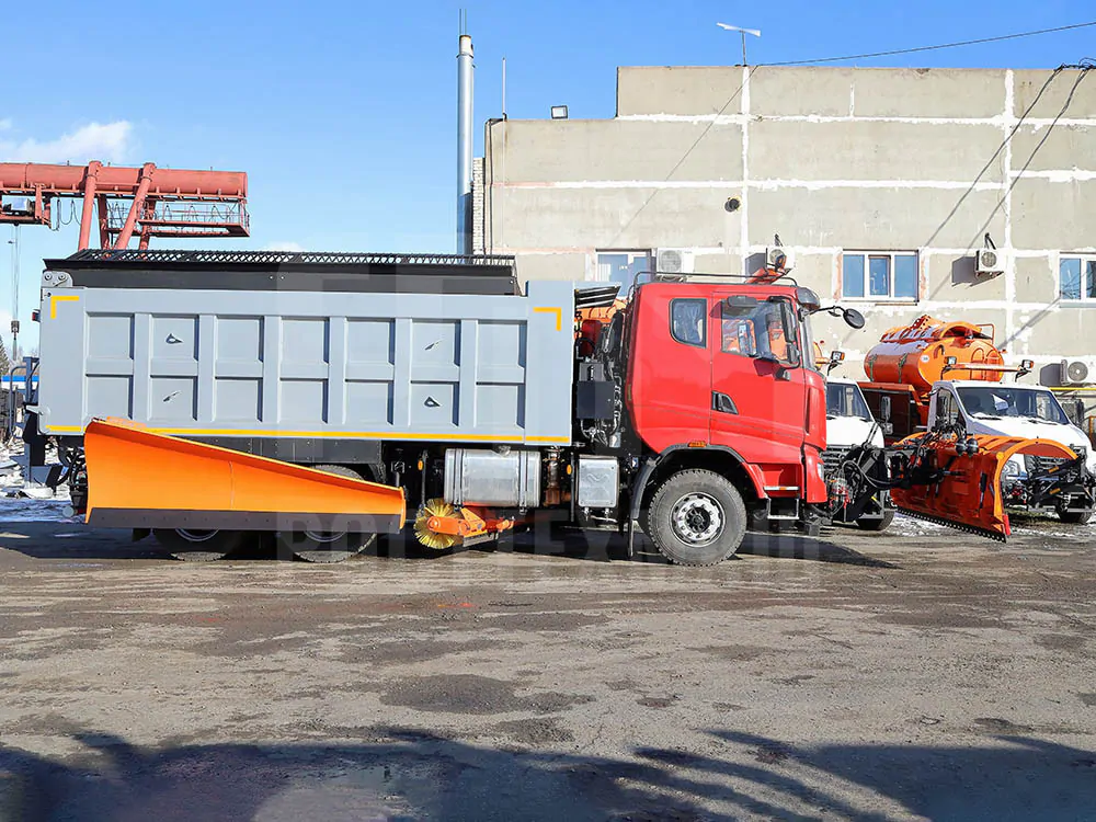 Купить КДМ на базе самосвала SANY и другую технику, низкие цены и выгодные условия от компании РостТехМаш! Купить КДМ на базе самосвала SANY и другую технику, низкие цены и выгодные условия от компании РостТехМаш!